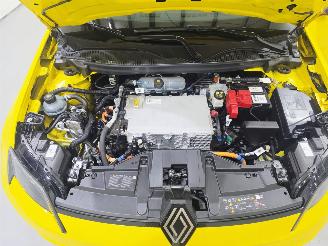 Renault 5 Electric 150 Comfort Range Iconiq Cinq picture 18