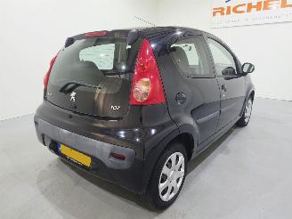 Peugeot 107 1.0-12V Blue Lease 5Drs 50Kw picture 4