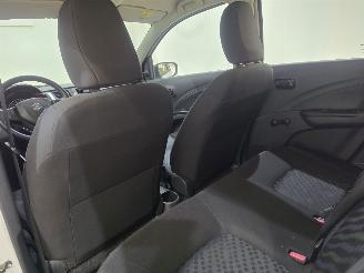 Suzuki Celerio 1.0 Comfort 5Drs AC Bjr.2019 picture 28