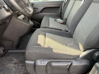 Opel Vivaro 1.5 CDTI L2H1 Selection 3-pers. picture 20