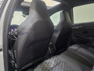 Volkswagen Golf VIII 1.5 eTSI R/Line Pano DSG MHEV 110kw picture 38