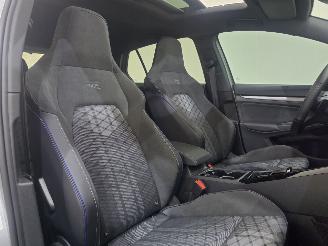 Volkswagen Golf VIII 1.5 eTSI R/Line Pano DSG MHEV 110kw picture 40