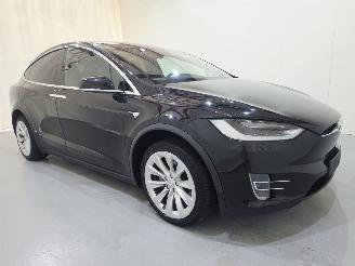 Damaged car Tesla Model X 90D 386Kw Bjr.2017 2017/5