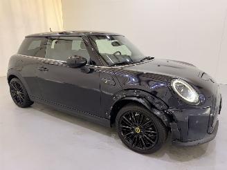 uszkodzony samochody osobowe Mini Electric  2023/2