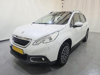 Peugeot 2008 1.2 PureTech Blue Lion AC Navi Panoramadak picture 3
