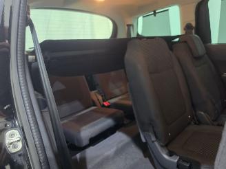 Peugeot 5008 1.2 PureTech Style 7p Bjr.2016 picture 33