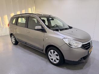 Voiture accidenté Dacia Lodgy 1.2 TCe Laureate 5-Pers Airco 2013/9