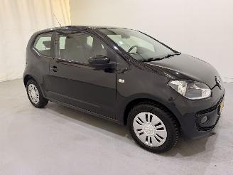 Vaurioauto  passenger cars Volkswagen Up! 1.0 Take Up Airco Stoelverwarming 2012/6