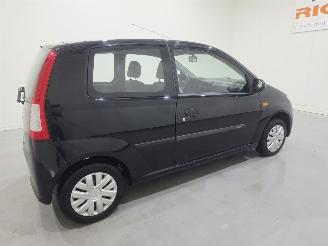 Daihatsu Cuore 1.0 12V AUT 3.Drs picture 23