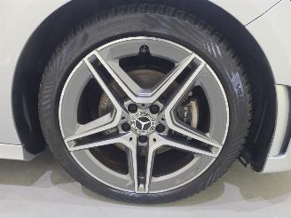 Mercedes A-klasse 200 Launch Edition Premium Plus AMG Line bjr.2018 picture 27