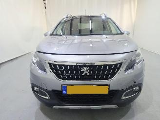 Peugeot 2008 1.2 PureTech Allure Aut Trekhaak Panorama picture 2