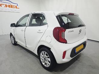 Kia Picanto 1.0 ComfortPlusLine Navigator Bjr.2018 picture 4