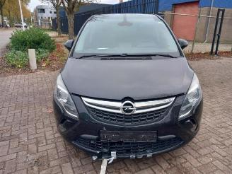 Opel Zafira Zafira Tourer (P12), MPV, 2011 / 2019 1.4 Turbo 16V Ecotec picture 2