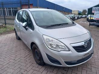 Vrakbiler auto Opel Meriva Meriva (B), MPV, 2010 / 2017 1.4 Turbo 16V Ecotec 2011/10