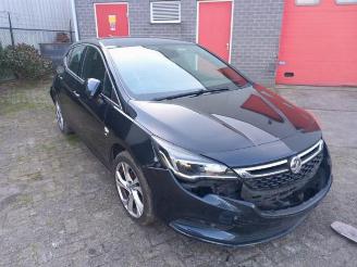 Coche siniestrado Opel Astra Astra K, Hatchback 5-drs, 2015 / 2022 1.0 SIDI Turbo 12V 2016/2