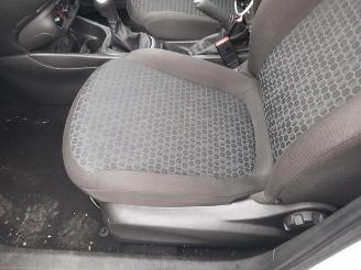 Opel Corsa-E Corsa E, Hatchback, 2014 1.4 16V picture 13