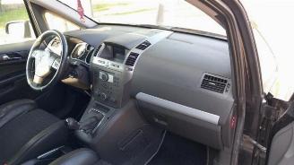 Opel Zafira  picture 11