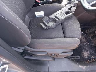 Opel Zafira Zafira Tourer (P12), MPV, 2011 / 2019 2.0 CDTI 16V 130 Ecotec picture 14