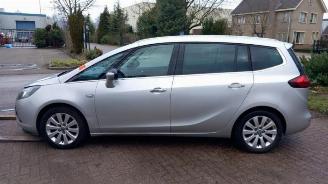 Opel Zafira Zafira Tourer (P12), MPV, 2011 / 2019 2.0 CDTI 16V 130 Ecotec picture 4