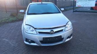 Opel Tigra Tigra Twin Top, Cabrio, 2004 / 2010 1.4 16V picture 2