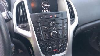 Opel Astra Astra J Sports Tourer (PD8/PE8/PF8), Combi, 2010 / 2015 1.4 Turbo 16V picture 19