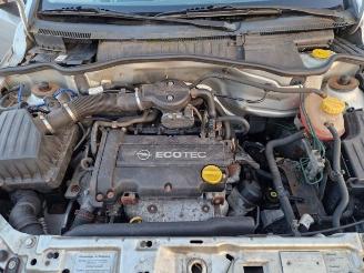 Opel Corsa Corsa C (F08/68), Hatchback, 2000 / 2009 1.2 16V picture 9