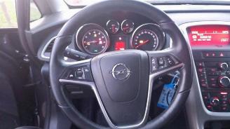 Opel Astra Astra J (PC6/PD6/PE6/PF6), Hatchback 5-drs, 2009 / 2015 1.4 Turbo 16V picture 16