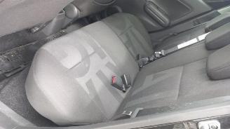 Opel Agila Agila (B), MPV, 2008 / 2014 1.0 12V picture 15