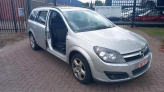 Schadeauto Opel Astra Astra H SW (L35), Combi, 2004 / 2010 1.9 CDTi 120 2006/10