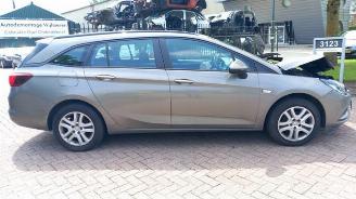Opel Astra Astra K Sports Tourer, Combi, 2015 / 2022 1.6 CDTI 110 16V picture 8