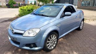Opel Tigra Tigra Twin Top, Cabrio, 2004 / 2010 1.4 16V picture 3