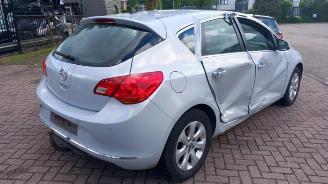 Opel Astra Astra J (PC6/PD6/PE6/PF6), Hatchback 5-drs, 2009 / 2015 1.4 Turbo 16V ecoFLEX 120 picture 7