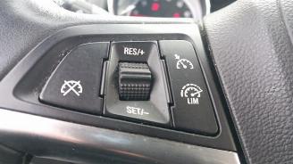 Opel Astra Astra J (PC6/PD6/PE6/PF6), Hatchback 5-drs, 2009 / 2015 1.4 Turbo 16V ecoFLEX 120 picture 24