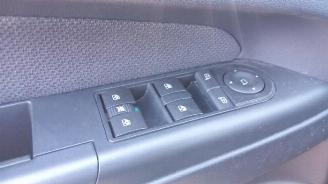 Opel Zafira Zafira (M75), MPV, 2005 / 2015 2.2 16V Direct Ecotec picture 22