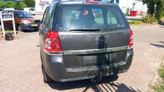 Opel Zafira Zafira (M75), MPV, 2005 / 2015 2.2 16V Direct Ecotec picture 6