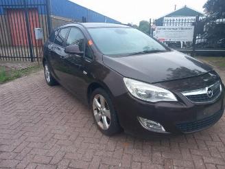 rozbiórka samochody osobowe Opel Astra Astra J Sports Tourer (PD8/PE8/PF8), Combi, 2010 / 2015 1.6 16V 2011/11