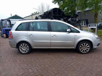 Opel Zafira Zafira (M75), MPV, 2005 / 2015 1.8 16V Ecotec picture 8