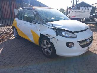 Vrakbiler auto Opel Adam Adam, Hatchback 3-drs, 2012 / 2019 1.2 16V 2017/12