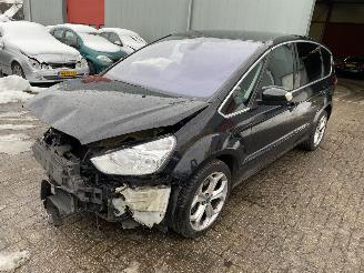 krockskadad bil auto Ford S-Max 2.0 TDCI Titanium Automaat 2012/1