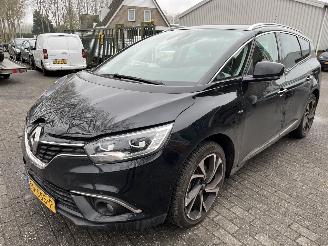 dommages Renault Grand-scenic 1.3 TCE Bose