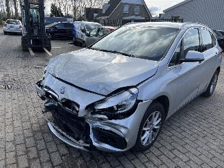 Damaged car BMW 2-serie 218i Active Tourer 2016/4