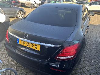 Mercedes E-klasse 200 D  Sedan   Automaat picture 4