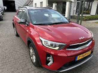 Kia Stonic 1.0 T-GDI  MHEV Dynamic Line picture 3