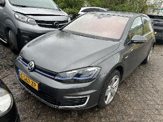 skadebil motor Volkswagen e-Golf Edition  Automaat 2019/12