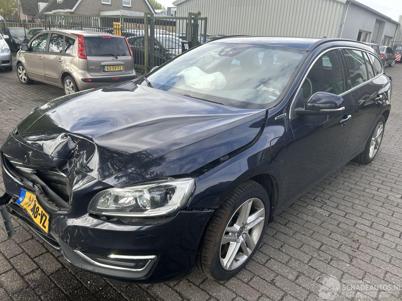 Volvo V-60 2.4  D5 Twin Engine AWD  Automaat