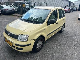 škoda osobní automobily Fiat Panda 1.2 Active 2011/2