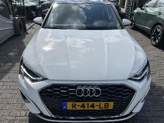 Audi A3 Sportback  3.0 TFSI   ( Panoramadak ) picture 2