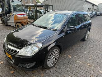 occasion passenger cars Opel Astra 1.6 Stationcar 2010/9