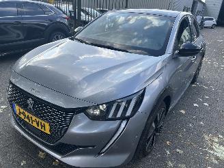 Avarii autoturisme Peugeot 208 EV  100 kW / 50kWh   GT uitvoering  Automaat 2020/11