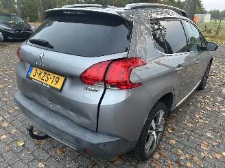 Peugeot 2008 1.6 VTI Feline picture 4
